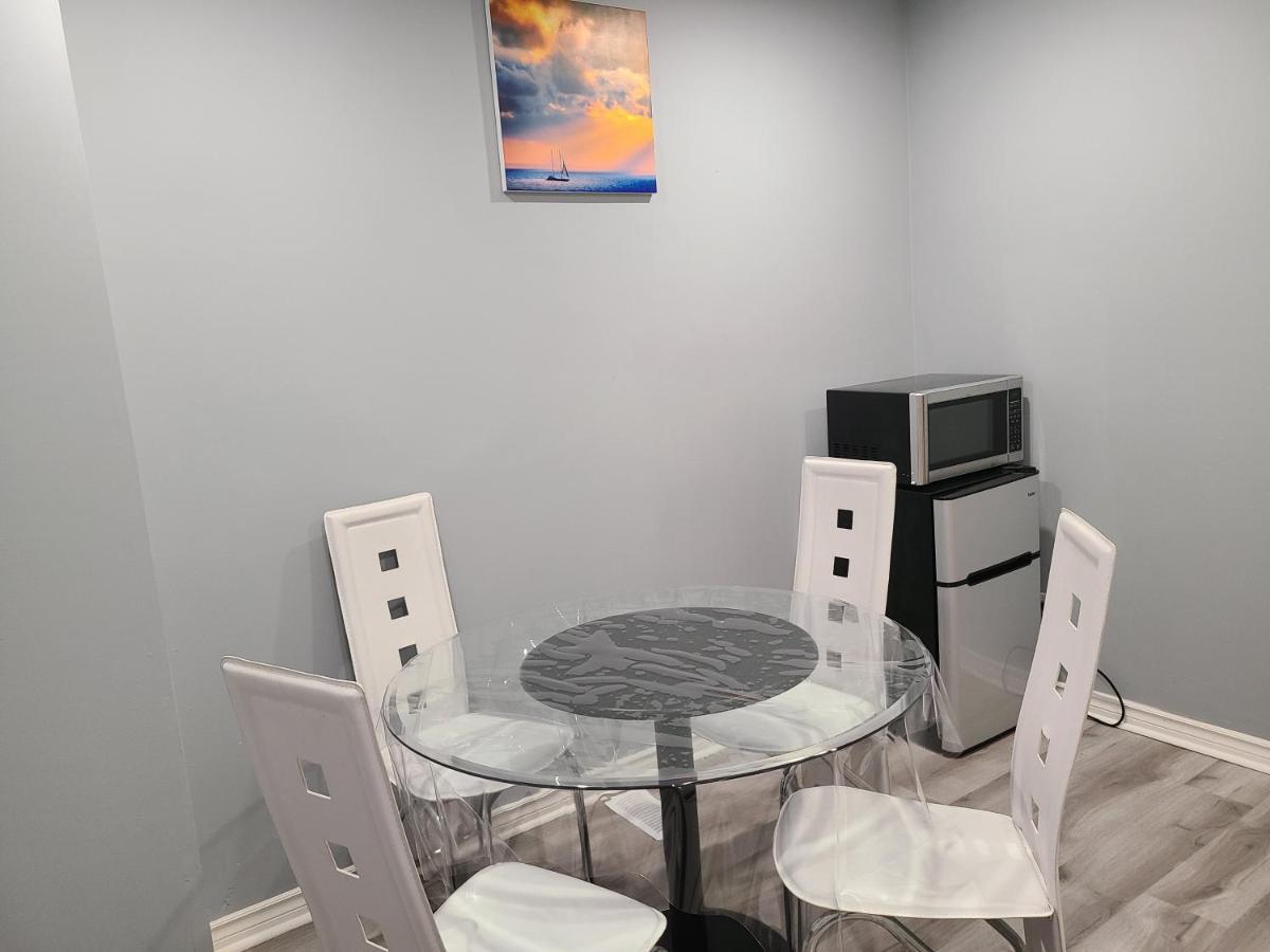 Downtown Ottawa Spacious Room Accommodation Bagian luar foto