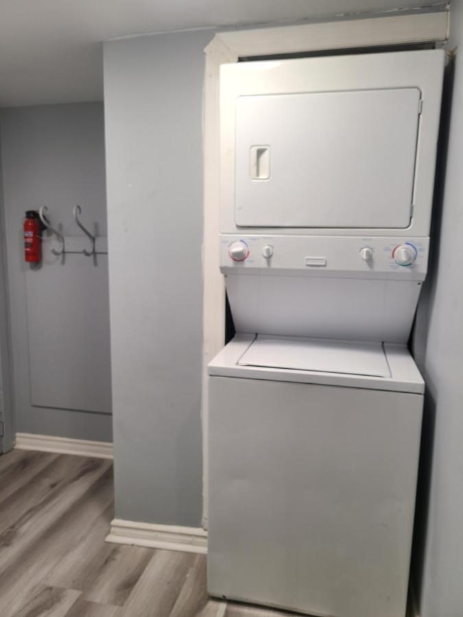 Downtown Ottawa Spacious Room Accommodation Bagian luar foto